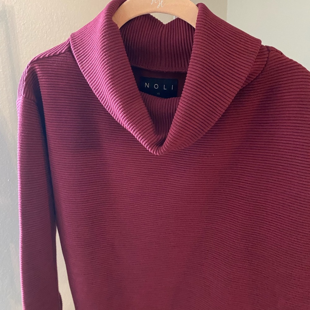 NWT Noli Yoga Noto Pullover Sweater Vino XS $98